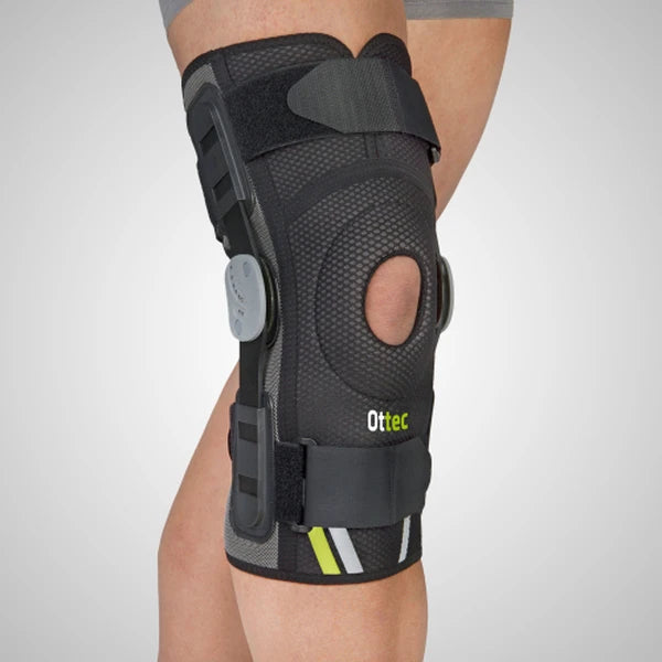 Rodillera con Articulaciones Graduables Ottec — EMO